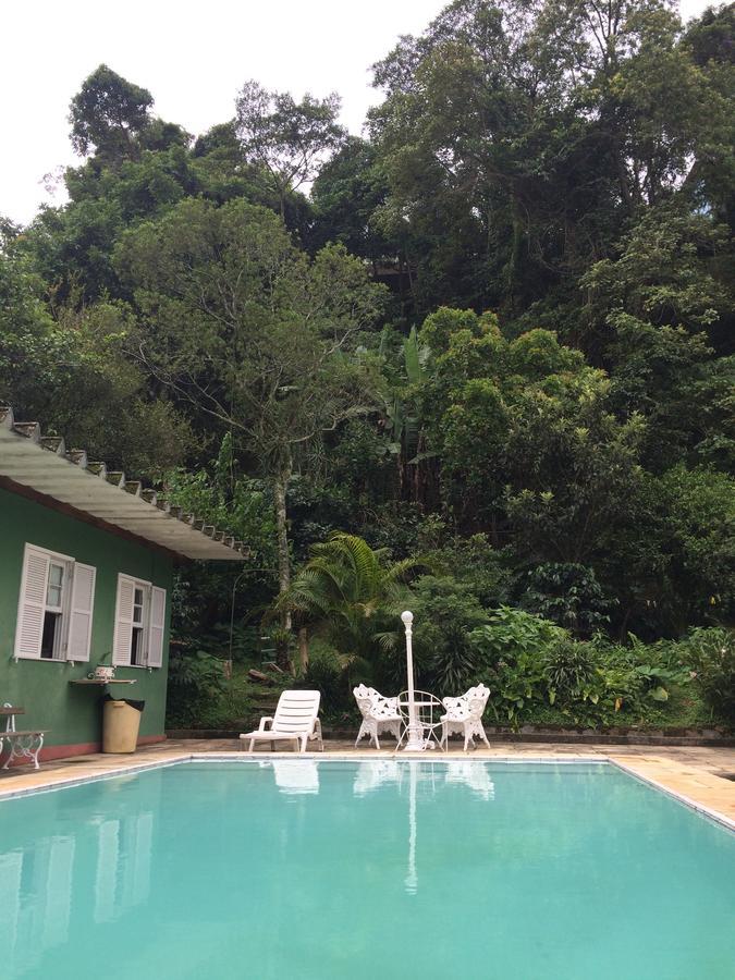 Casa Verde Em Petropolis Hotel Exterior foto